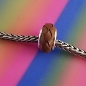 Braided leather bead
